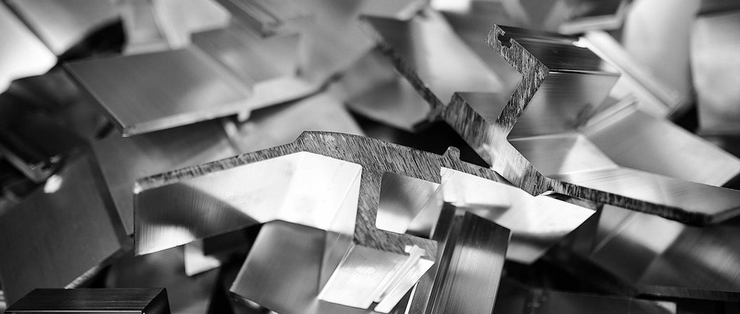 6063-Aluminium-Legierungen haben eine gute Verarbeitbarkeit und Schweißbarkeit 6063-Aluminium-Legierungen haben eine gute Verarbeitbarkeit und Schweißbarkeit