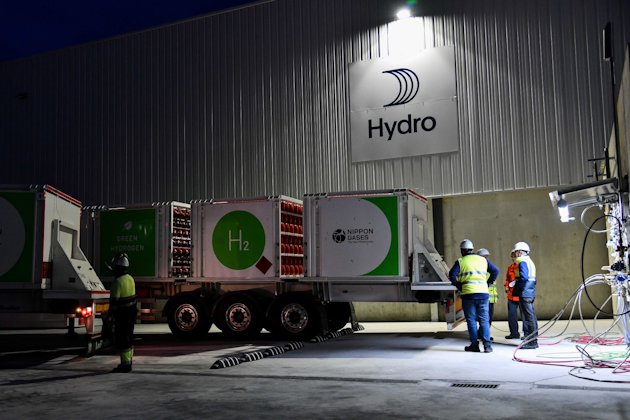 Hydro produced the world’s first successful batch of aluminium using green hydrogen