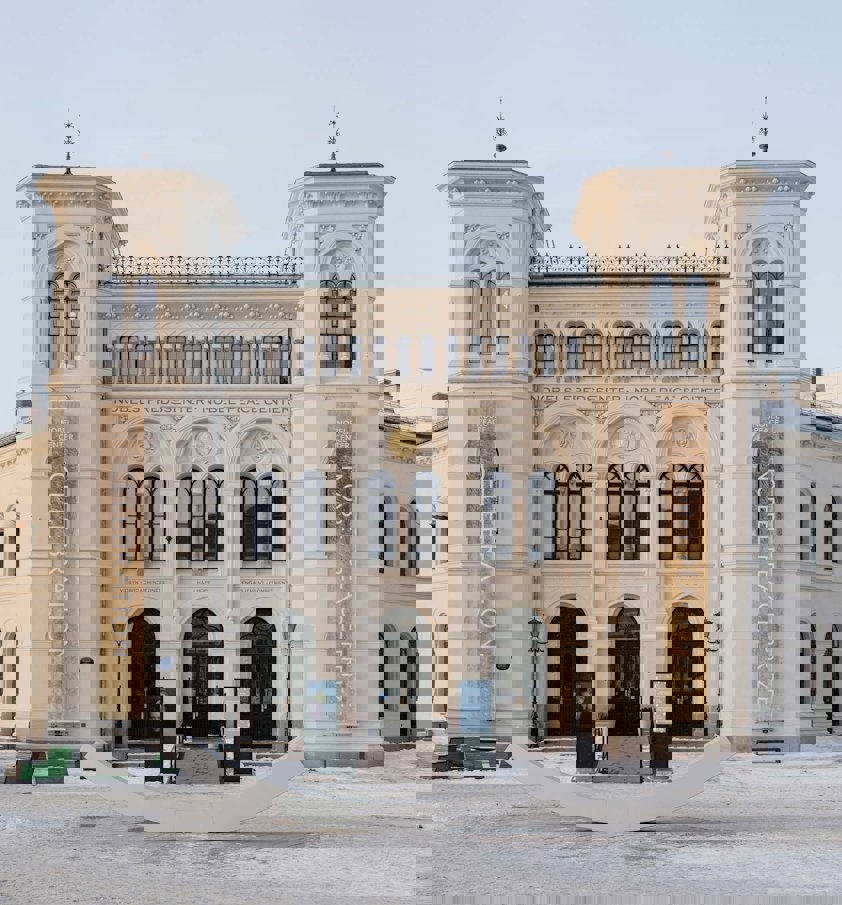 «The Best Weapon» utenfor Nobels Fredssenter i Oslo