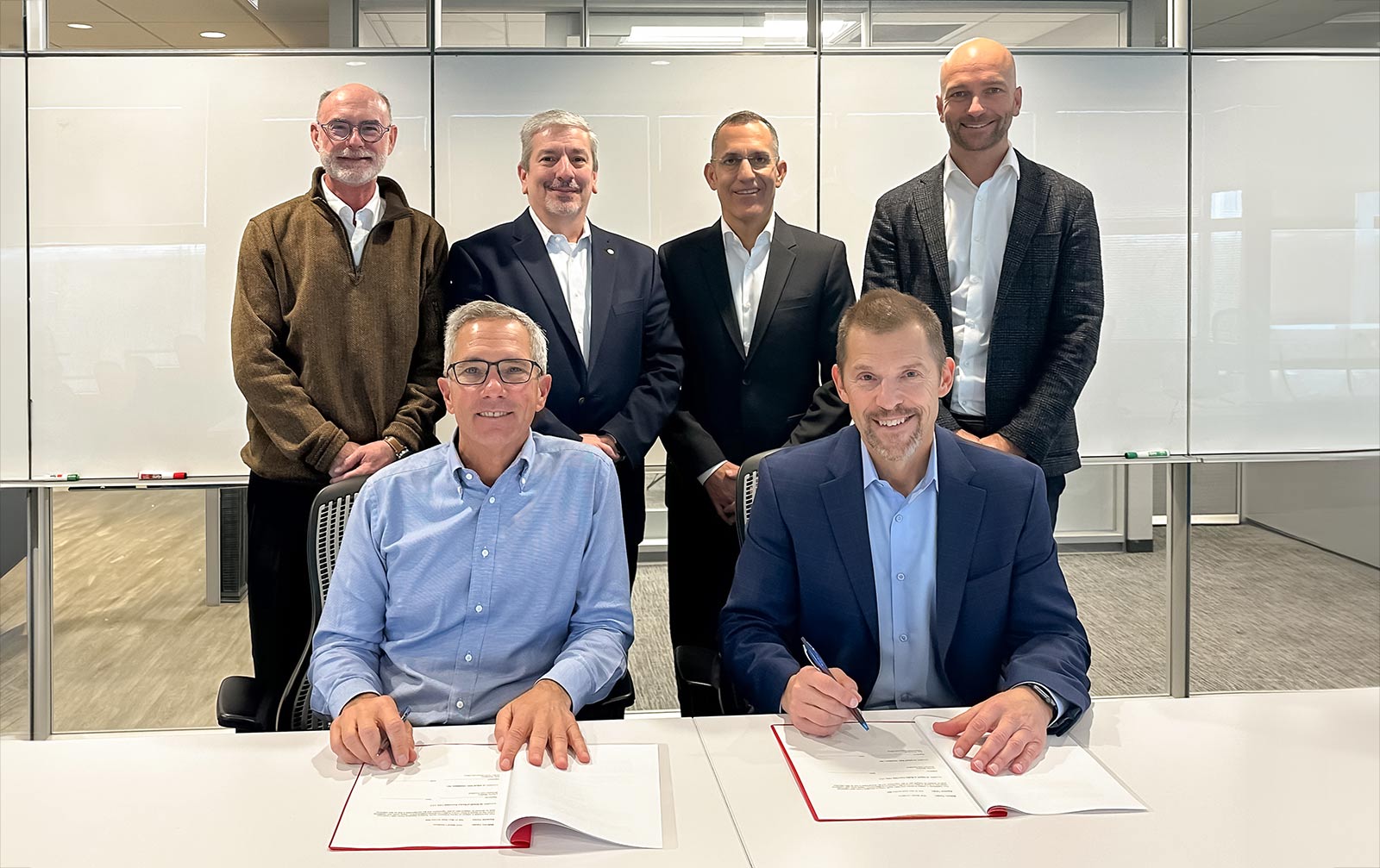 Hydro and SIMS signing